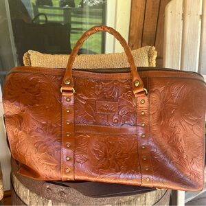 Patricia Nash tooled Milano overnighter satchel